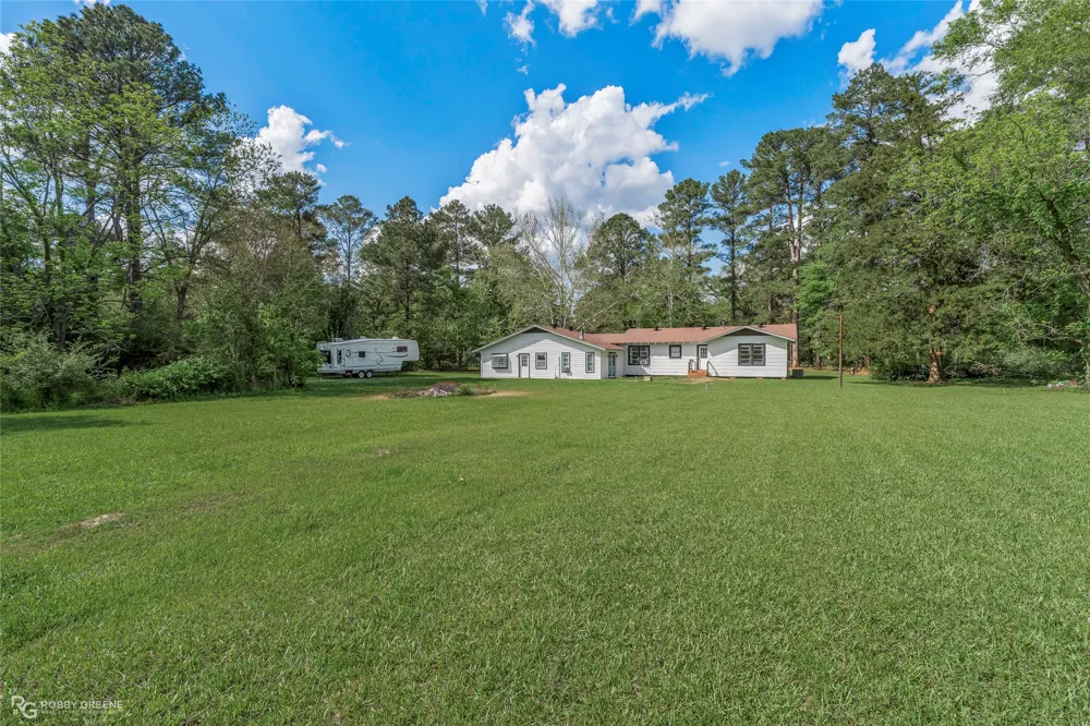 5725 Harper Road Keithville, LA 71047