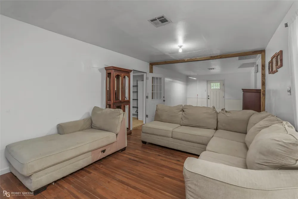 5725 Harper Road Keithville, LA 71047