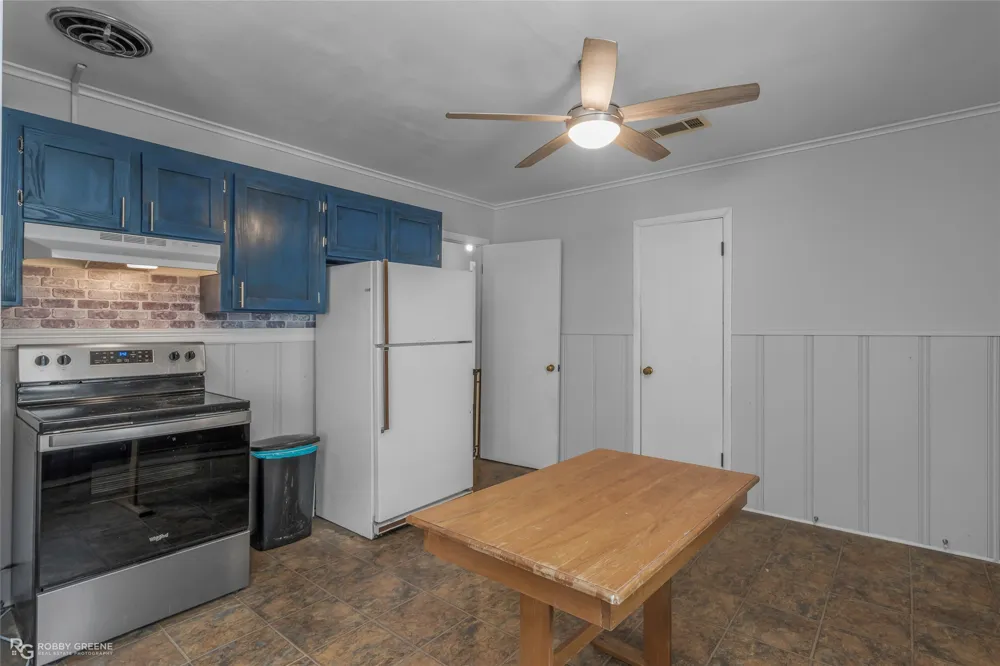 5725 Harper Road Keithville, LA 71047