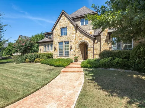 6604 Fairway Dr Drive