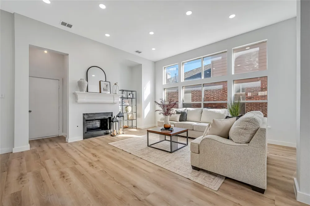 4609 Forest Park Road Plano, TX 75024