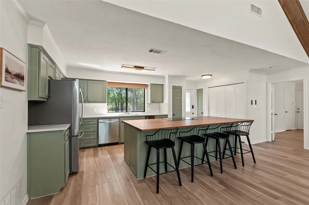 1611 Emma Drive Tool, TX 75143