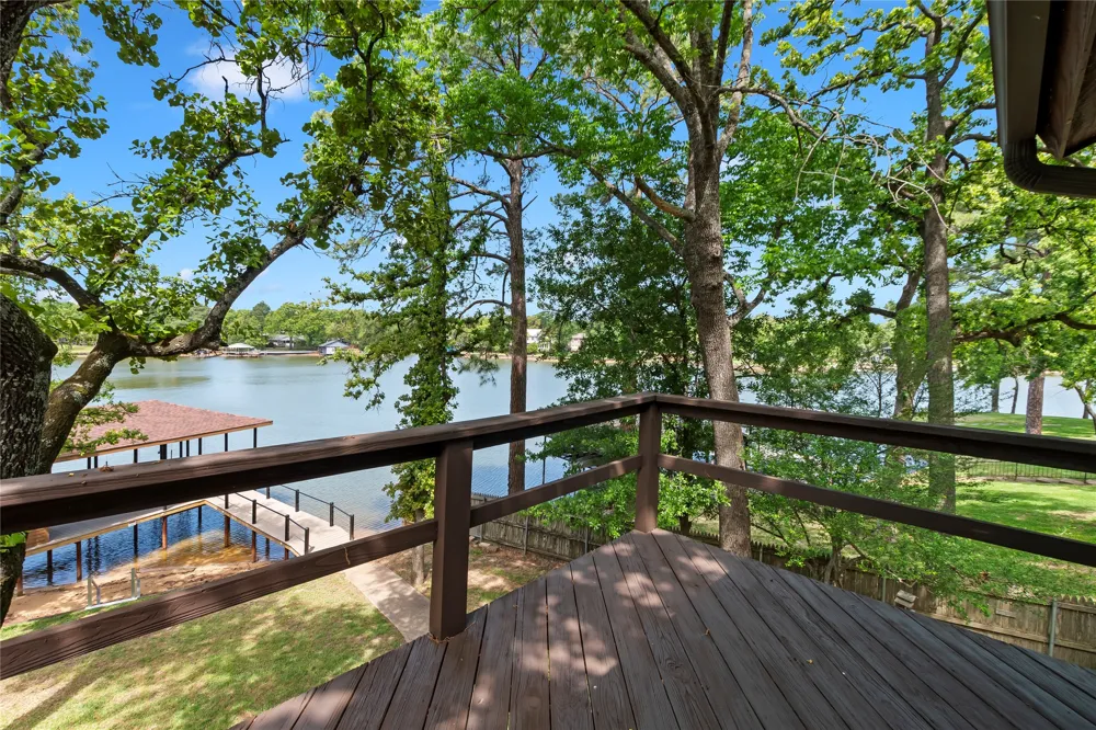 1611 Emma Drive Tool, TX 75143