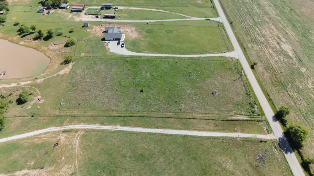 150 County Road 3525 Paradise, TX 76073