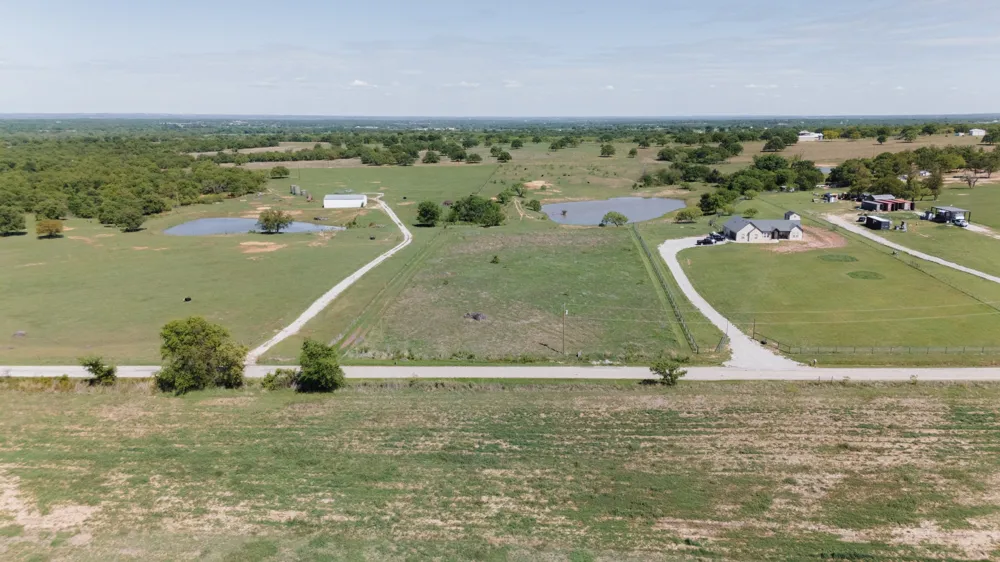 150 County Road 3525 Paradise, TX 76073