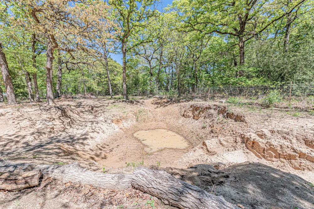6481 County Road 4522 Athens, TX 75752