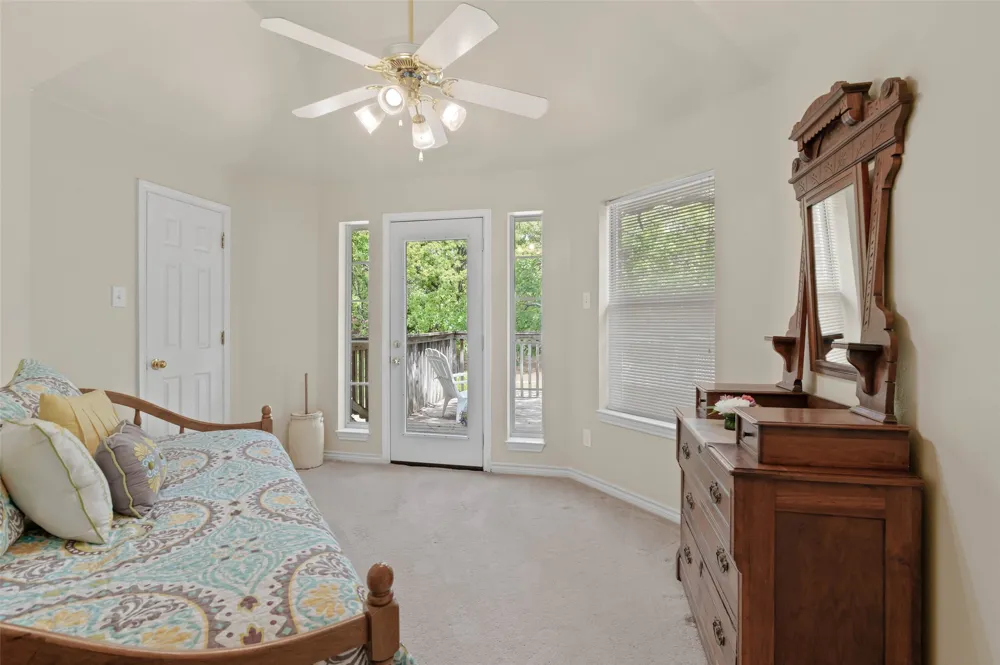 982 Stonecrest Road Argyle, TX 76226