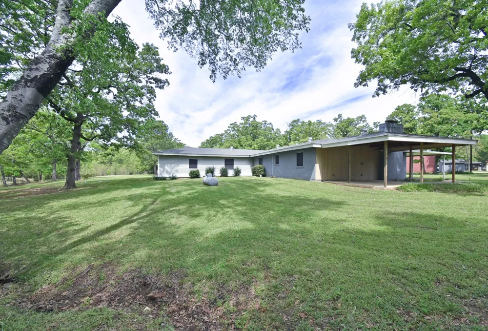 599 County Road 1260 Quitman, TX 75783