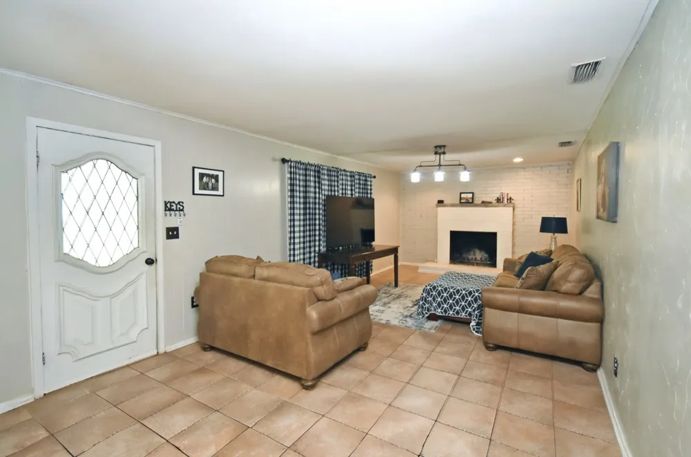 599 County Road 1260 Quitman, TX 75783