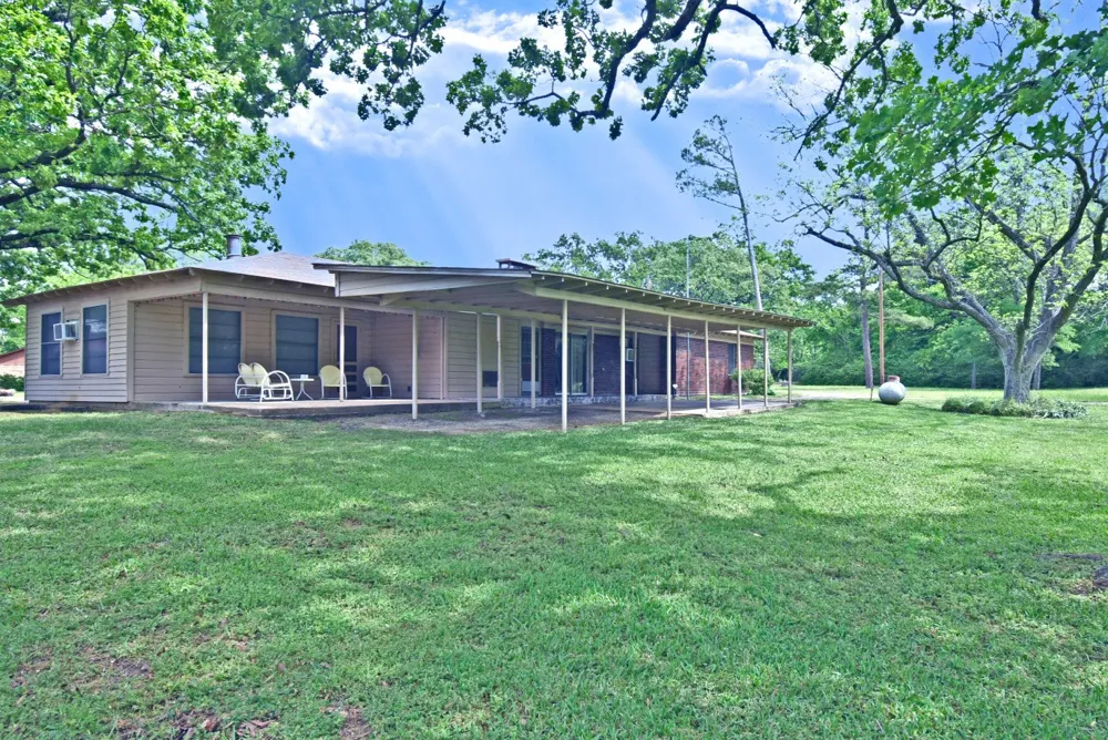 599 County Road 1260 Quitman, TX 75783