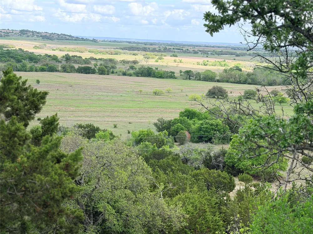 221 CR 250 Star, TX 76880