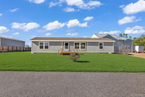 336 Lilac Circle