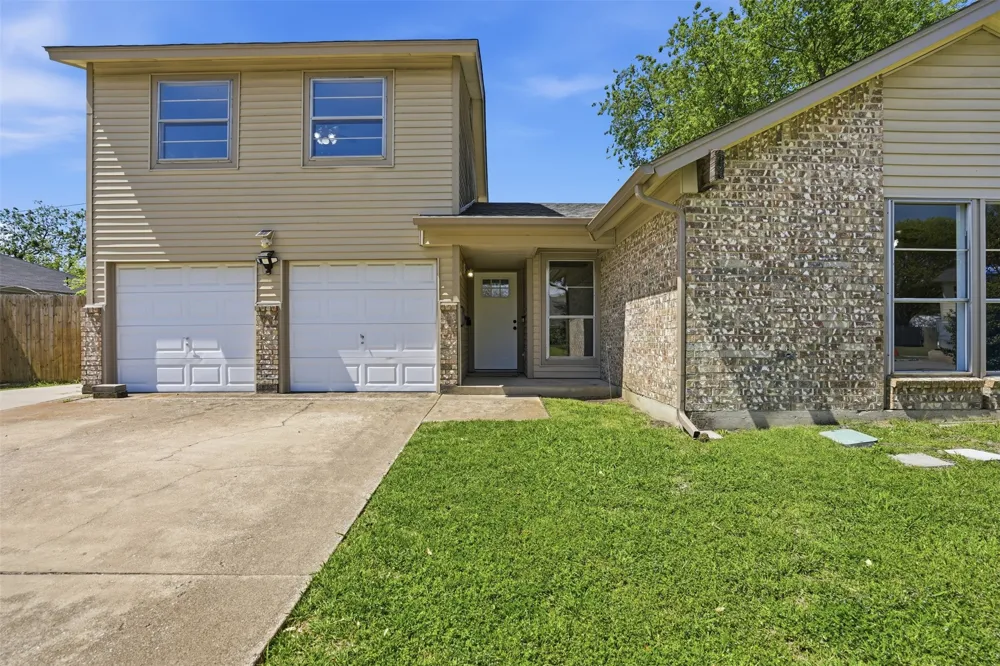 6021 Dusty Road Watauga, TX 76148