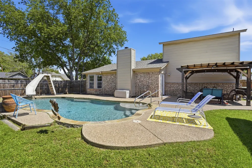 6021 Dusty Road Watauga, TX 76148