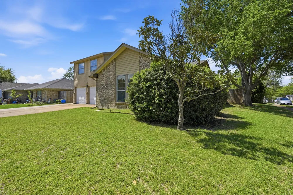 6021 Dusty Road Watauga, TX 76148