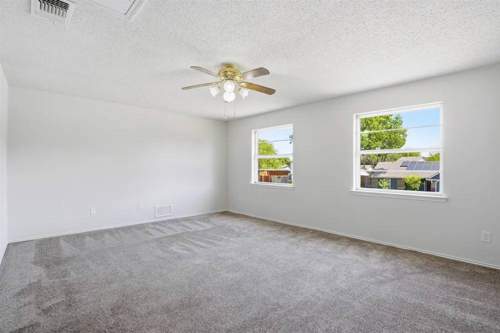 6021 Dusty Road Watauga, TX 76148