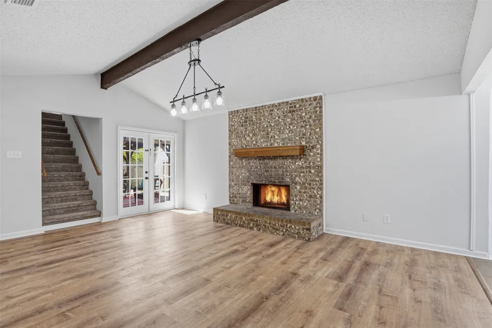 6021 Dusty Road Watauga, TX 76148