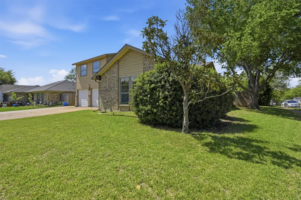 6021 Dusty Road Watauga, TX 76148