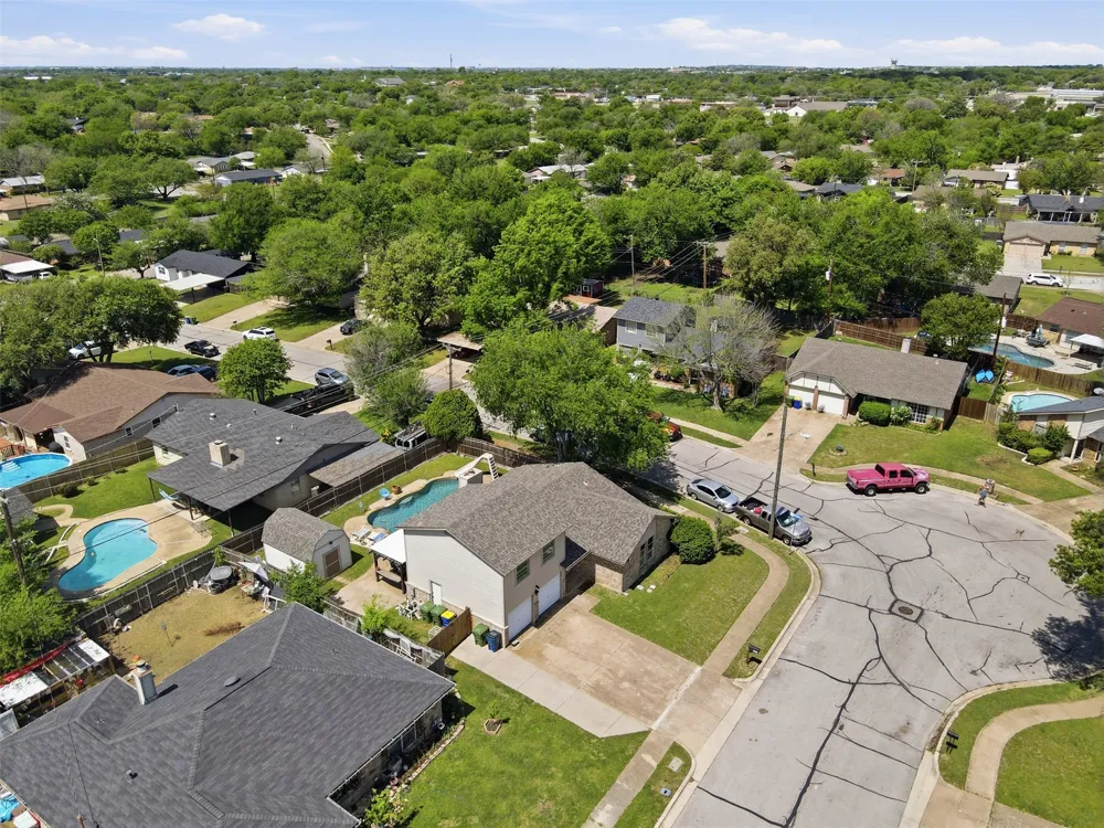 6021 Dusty Road Watauga, TX 76148