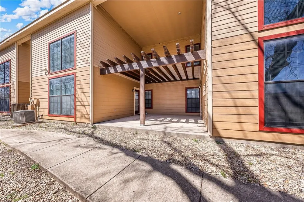 2410 S 2nd Street #841 Waco, TX 76706