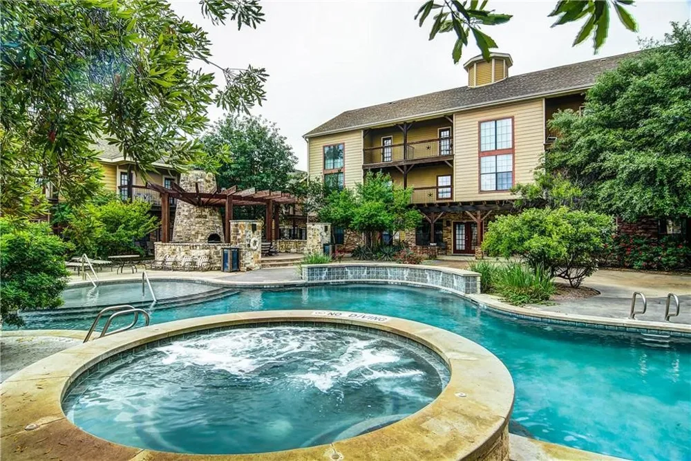 2410 S 2nd Street #841 Waco, TX 76706