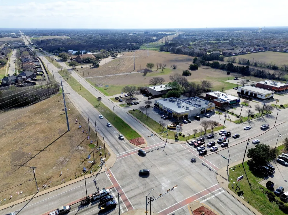 1226 W Belt Line Road DeSoto, TX 75115
