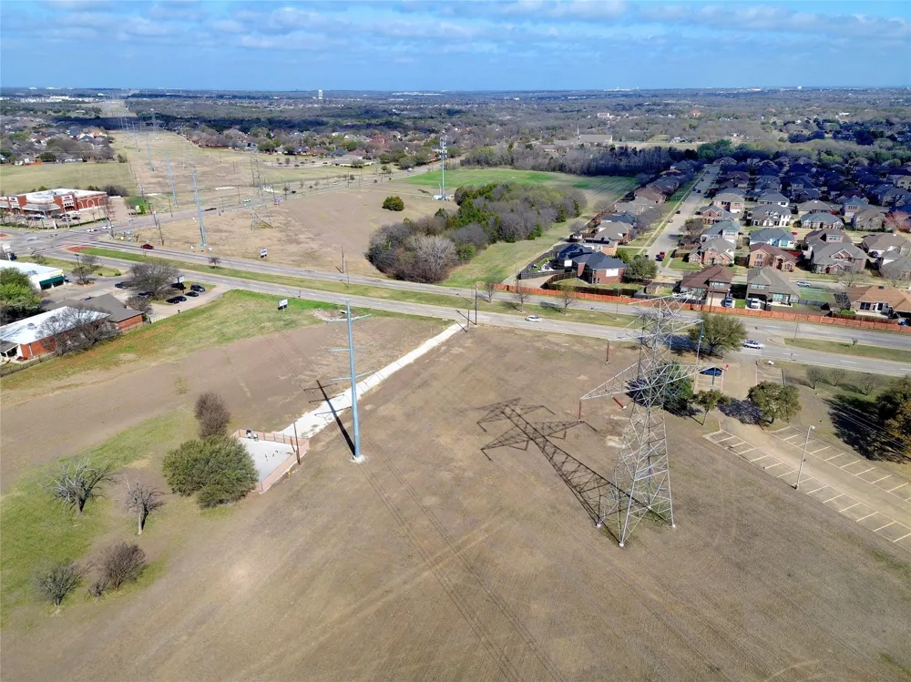 1226 W Belt Line Road DeSoto, TX 75115