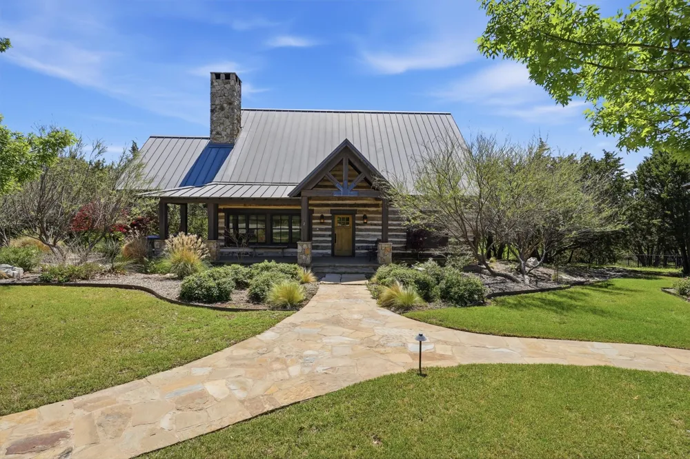 1190 Waterfall Way Graford, TX 76449