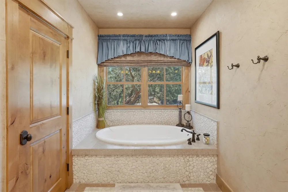 1190 Waterfall Way Graford, TX 76449