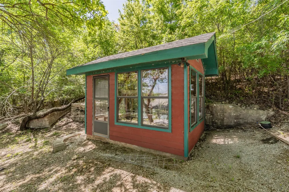 491 Cozy Cove Court Chico, TX 76431