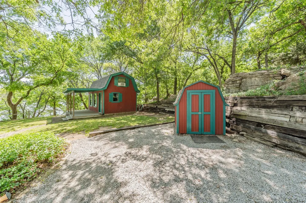 491 Cozy Cove Court Chico, TX 76431