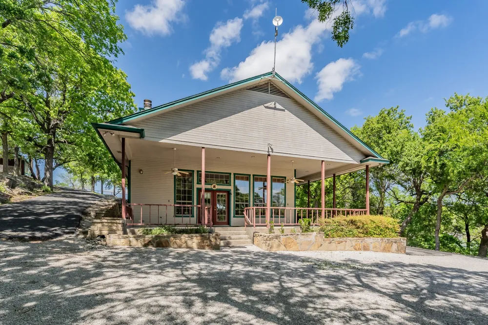 491 Cozy Cove Court Chico, TX 76431
