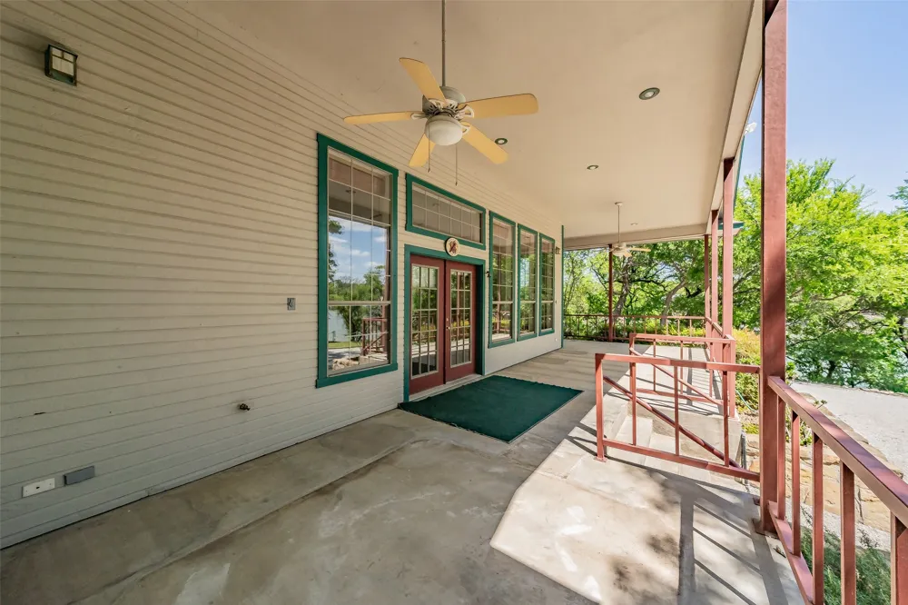491 Cozy Cove Court Chico, TX 76431