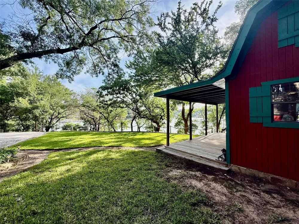 491 Cozy Cove Court Chico, TX 76431