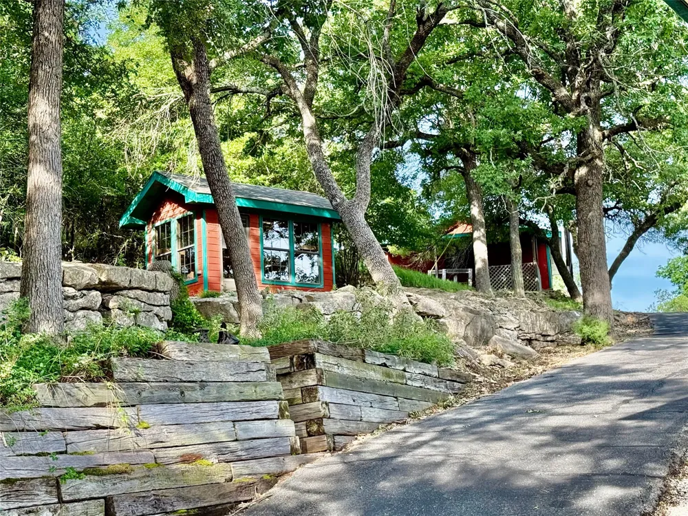 491 Cozy Cove Court Chico, TX 76431