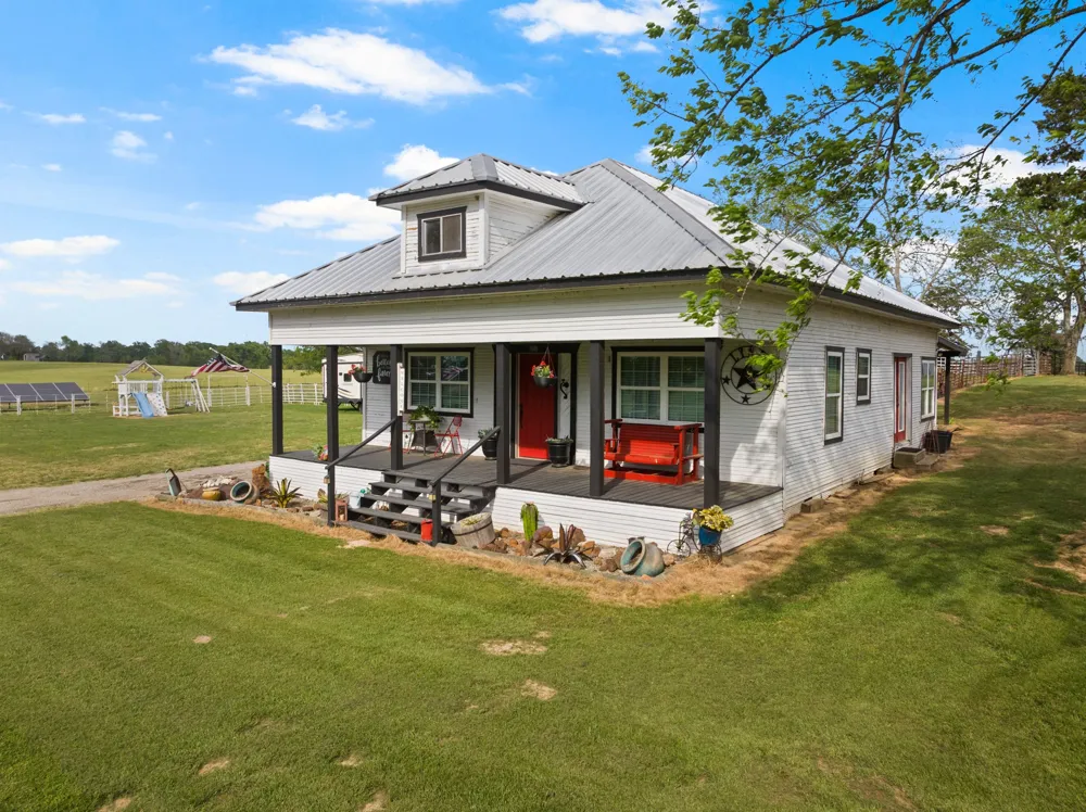 1018 County Road 4287 Winnsboro, TX 75494