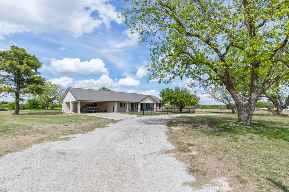 13158 HWY 36 Cross Plains, TX 76443