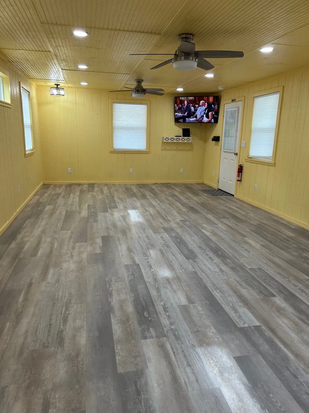 414 N Avenue F Clifton, TX 76634