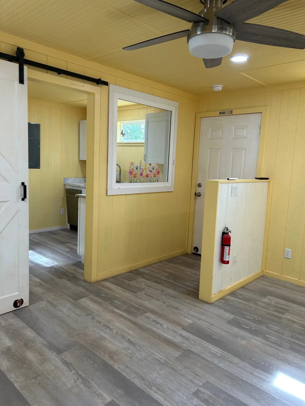 414 N Avenue F Clifton, TX 76634