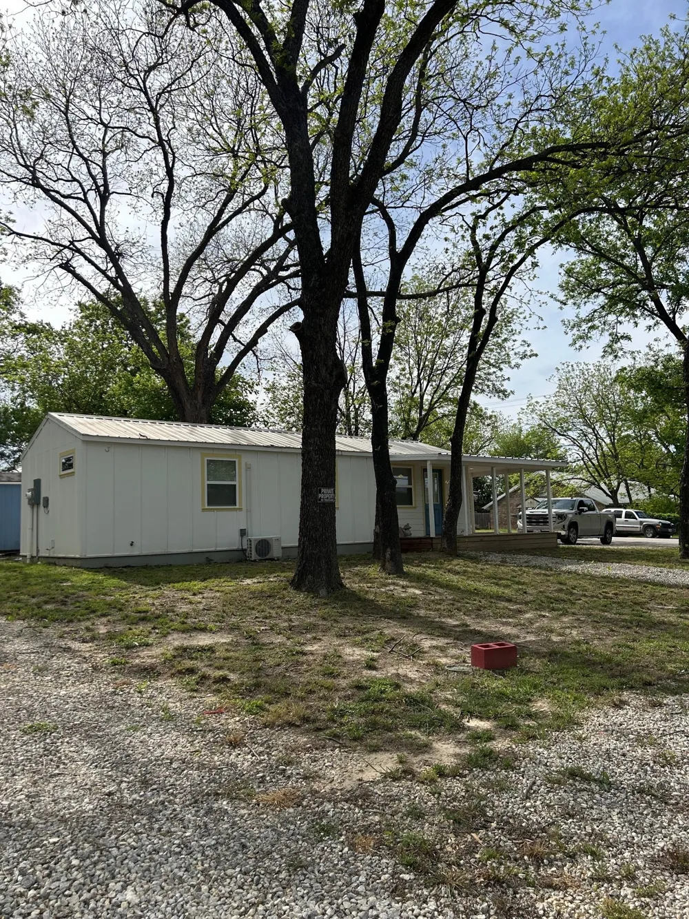 414 N Avenue F Clifton, TX 76634