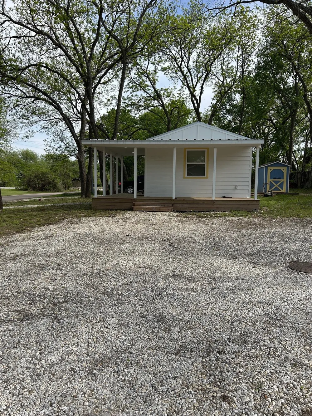 414 N Avenue F Clifton, TX 76634