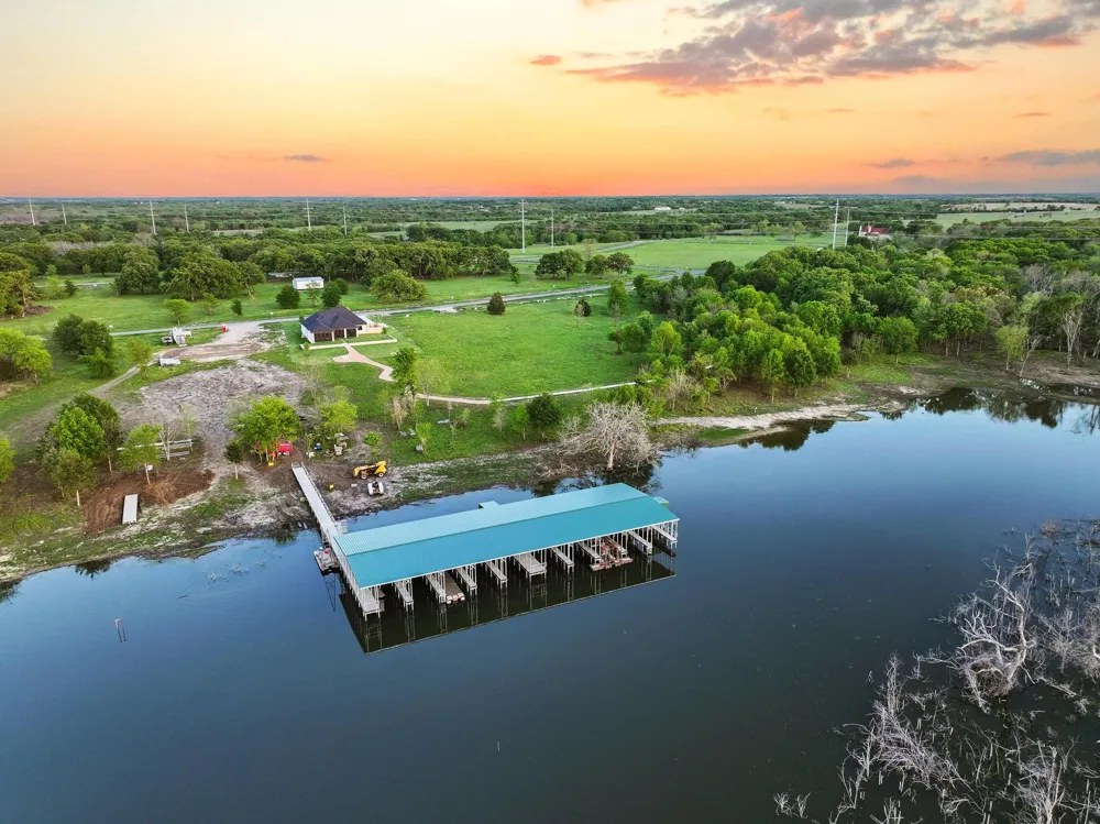 345 Shoreline Drive Dodd City, TX 75438