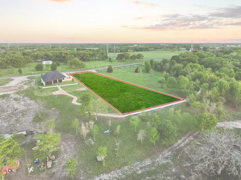 345 Shoreline Drive Dodd City, TX 75438