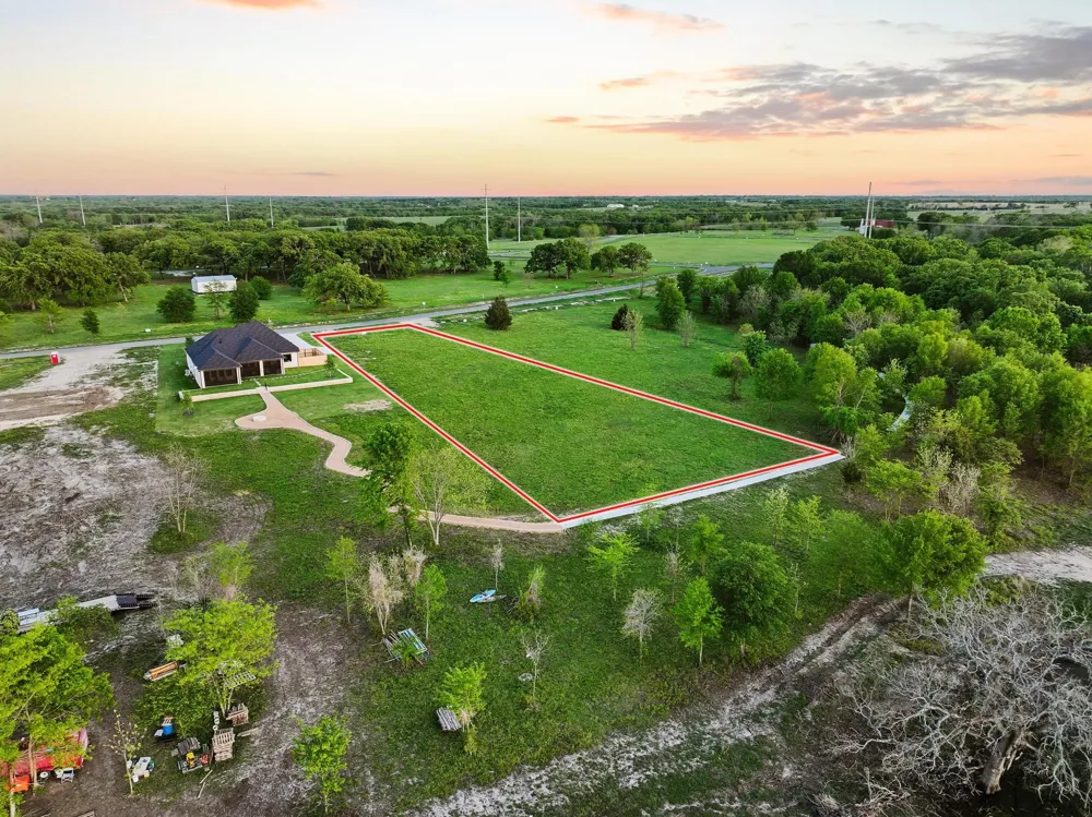 345 Shoreline Drive Dodd City, TX 75438