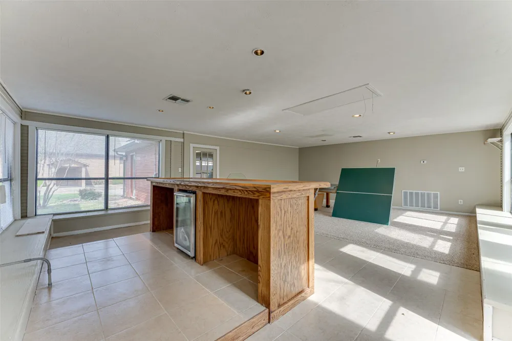 210 W Elm Street Winnsboro, TX 75494