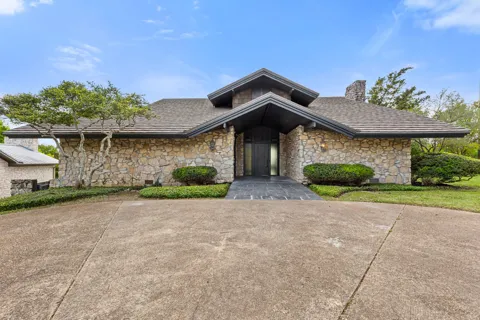 1188 Windwood Lane