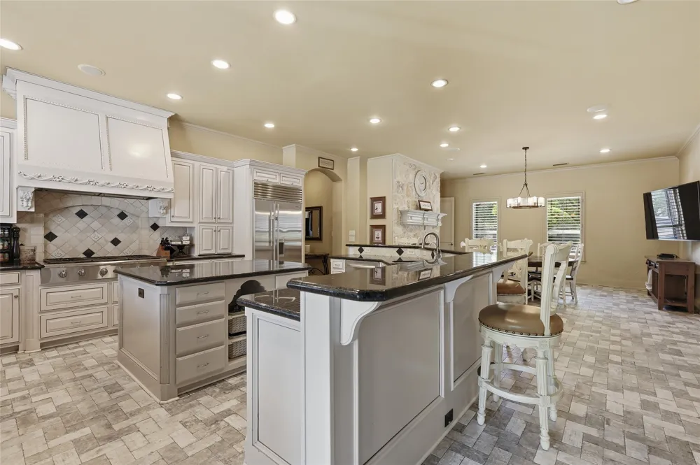 180 Horseshoe Bend Fairview, TX 75069