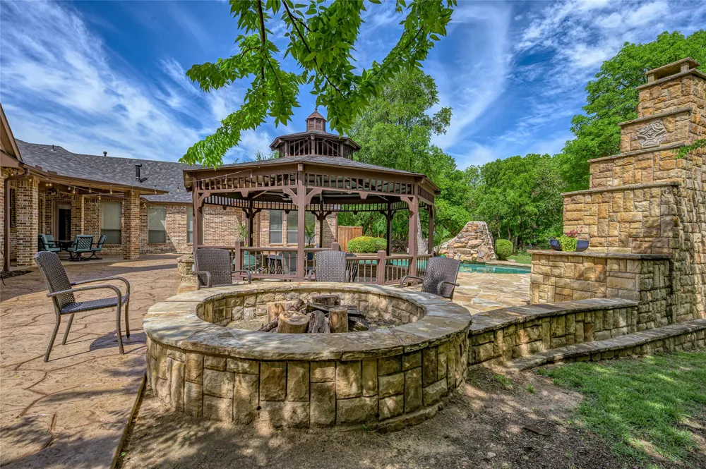 180 Horseshoe Bend Fairview, TX 75069