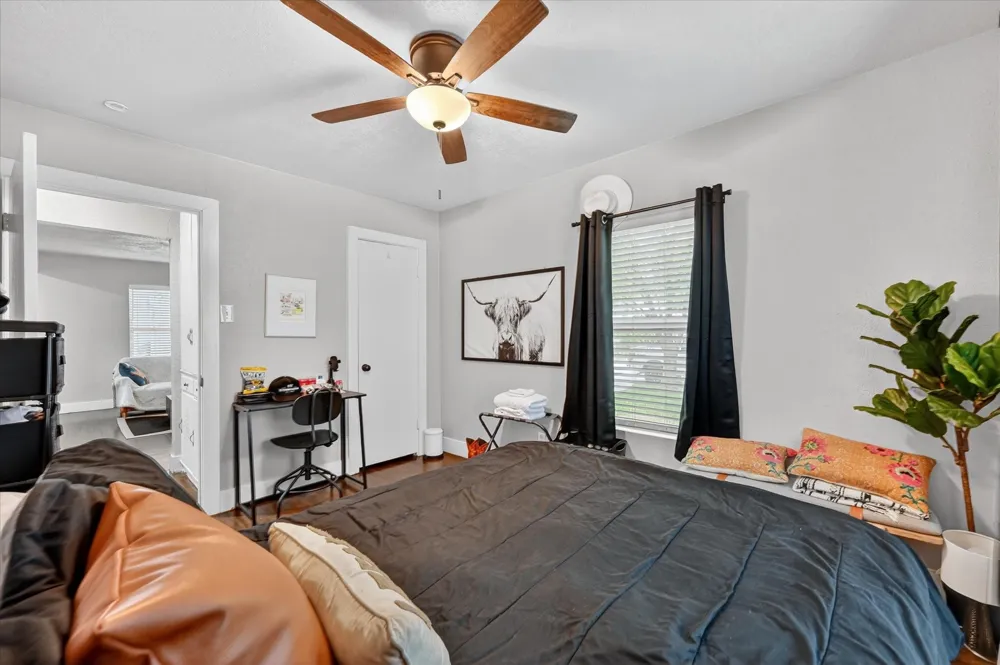 4221 Lisbon Street Fort Worth, TX 76107