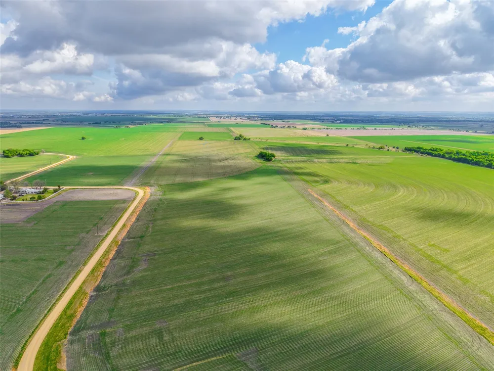 CATHEY CREEK ROAD Holland, TX 76534